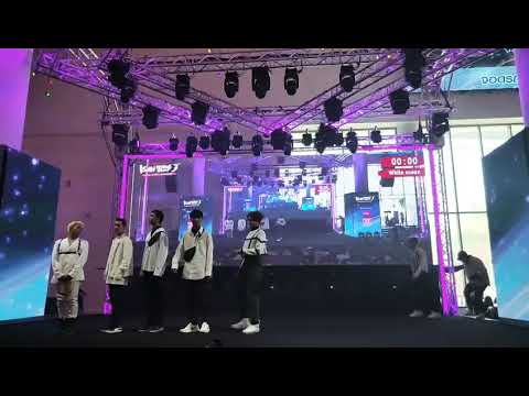 intro + hellevator stray kid cover by White ocean  ( isan young talent 3 ) #งานแรกเลยครับ