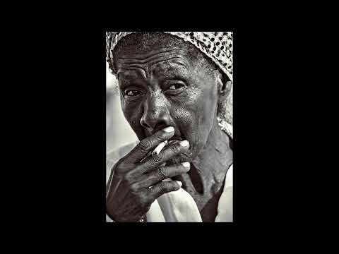 Ponto de Preto Velho - E que saudade de você vovó Maria Conga