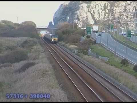 57316 + 390040 working 1D83; 0850 London Euston - Holyhead | Saturday 6th October 2012.