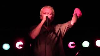 Guided By Voices - You Own The Night (live)