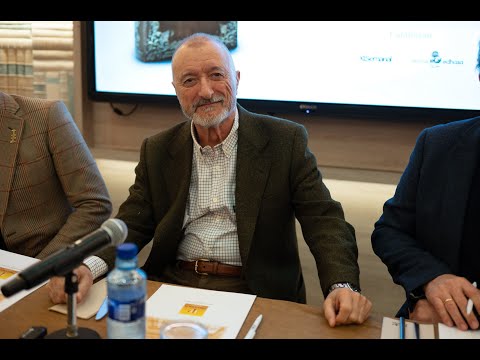 Pérez-Reverte (Letras en Sevilla): el 26 de mayo David Uclés sabía el contenido y los participantes