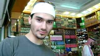preview picture of video 'Riad 2009 / Incienso en el bazar'