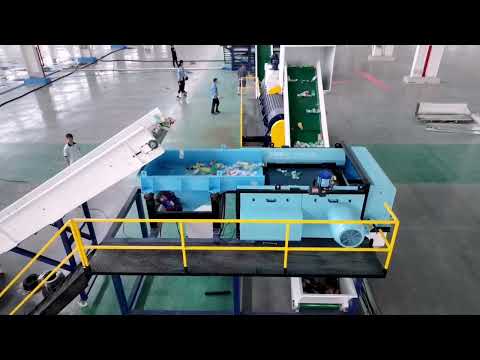 Film testowy z przebiegu linii do mycia butelek PET