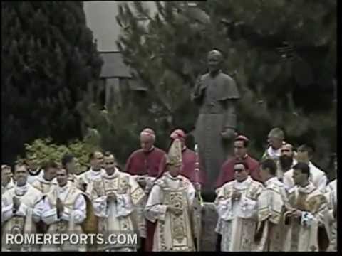 Click to Watch the Society of Pius X Responds Positively to Overture From the Vatican video