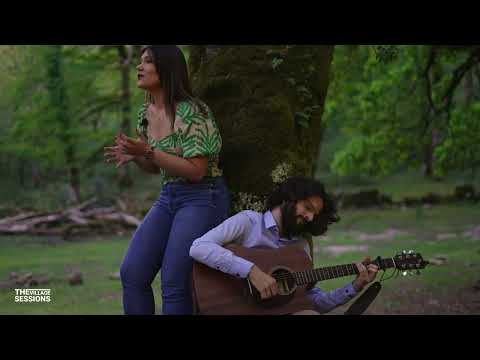 Claro Como Água - Sofia Machado