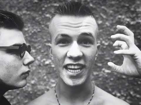 Floral Bugs - Zerwikaptur | prod. D-Low (OFICJALNY TELEDYSK)