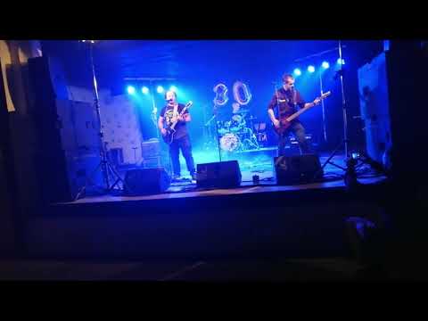 Blázni na svobodě - Na svatýho Nikdy!! -Blázni na svobodě (Live)
