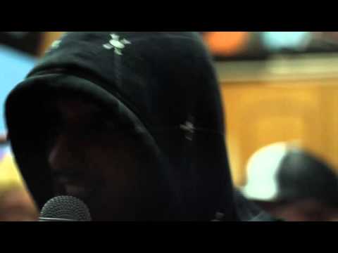 MC Tabet X MC Kpuz RodAbsurda 6° edição