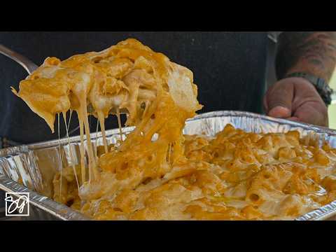 Ever Tried THIS Smoked Mac and Cheese Burger?