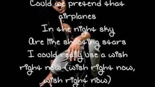 Travis Garland - Airplanes - Song + Lyrics