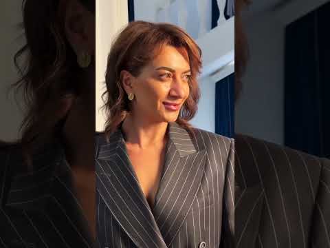 Աննա Հակոբյանը Կառավարության շենքում ֆոտոսեսիա է արել