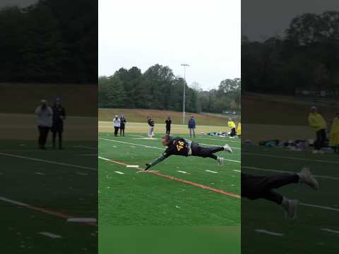 INSANE catch by Pittsburgh’s Tristan Yarter! #highlights #frisbee