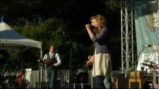 Alison Krauss & The Jerry Douglas Band - Poison Love [ Live ]
