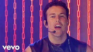 Steps - Love's Got a Hold on My Heart (Live from Live And Kicking, 2000)