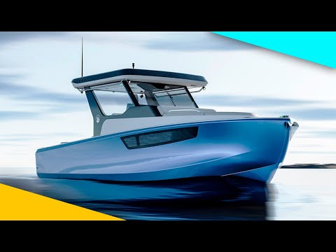 Sail into the Future: 30-Foot Electric Boat R30 Takes to a New Level! 🏖️
