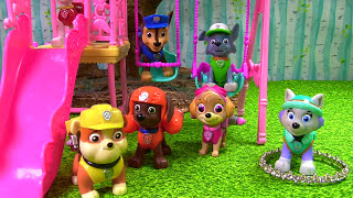 PJ Masks Romeo Sends Paw Patrol to Jail! Tracker the Jungle Pups Tries to Save Them!