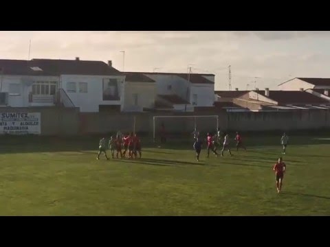 Golazo de Valentín Campos (Atlético Pueblonuevo 2 - CP. Valdivia 1) (2-1) (10/04/16)