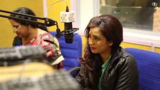 Shreya Ghoshal at Sabras Radio studios ( UK CONCERT )