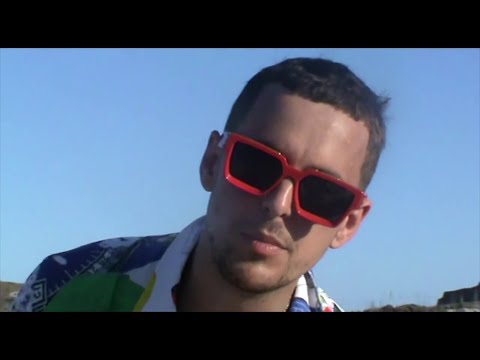 Mcabre Brothers (Lee Scott x Milkavelli) - Dime Por Qué ft Sly Moon (Official Music Video)