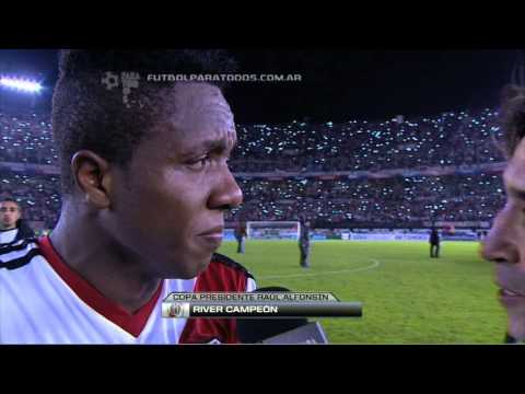 "Los llevo en el corazón". River 5 - Quilmes 0. Fecha 19. Torneo Final 2014. FPT