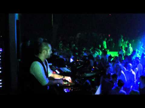 Booka Shade @ Kristal Glam Club Bucharest - 16.04.2011 (HD) (2)