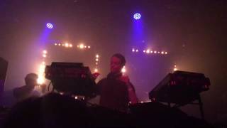 Metaphysik der Röhren • Alle Farben • Hamburg 16.12.16