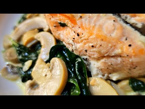 Creamy Garlic Butter Salmon With Mushrooms And Spinach|| Cooking With Mirah