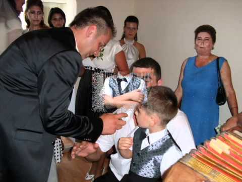 lili si ionut o familie fericita