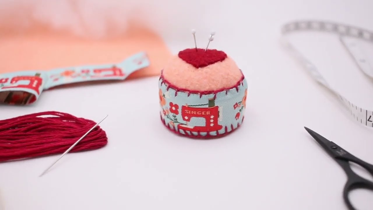 How To Make A Bottle Cap Pincushion With Ribbon and Felt- Quick and Easy Hand Sewing Project
