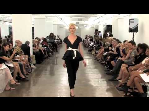 Carmen Marc Valvo   New York Fashion