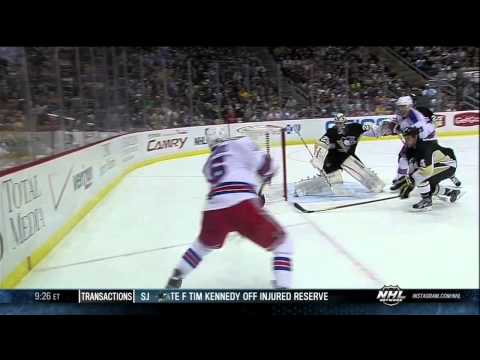 Rangers reviewed goal in 3rd April 5 2013 NY Rangers vs Pittsburgh Penguins NHL Hockey