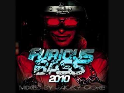 Furious Bass 2010 - Piste 15 - Loic-D - Melody Of World ( The Hooliganz RMX )