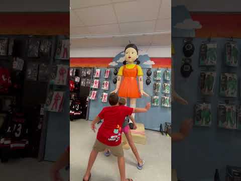 Spirit Halloween Animatronics – Tampa Opening Day Walkthrough