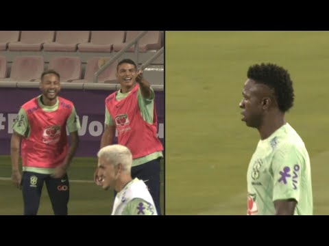 Brasil faz primeiro treino no Catar | AFP