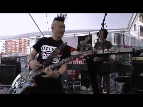 Uzuhi - 'Pura Vida!' - Live at Punk Island 2013