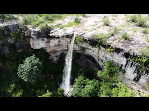 Cachoeira em Monsenhor Hipólito - Piauí 