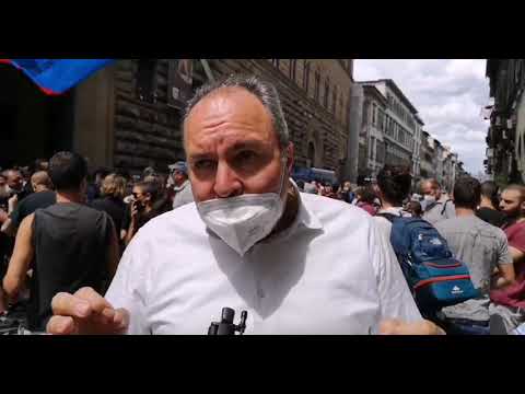 Presidio per la Gkn davanti alla prefettura di Firenze