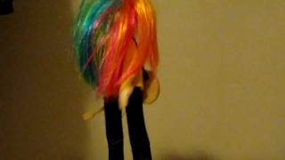 Ringo the dancing puppet