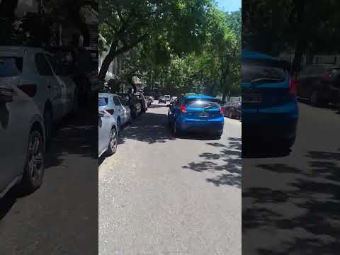 MDN envíos/mandados, recorriendo la calle Pte. Gral Perón al 3700 plaza de Almagro CABA 🚲