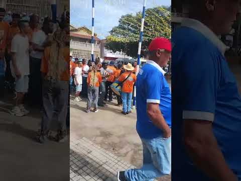 Moçambique filhos de Maria chegando em Santana do jacaré MG