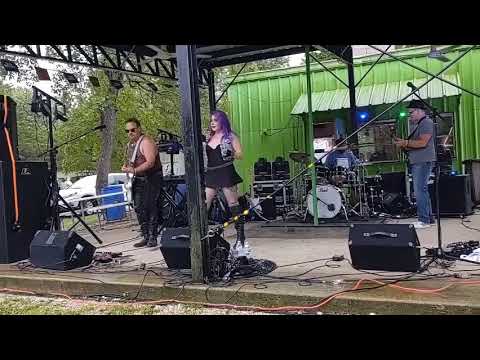 "Looks that Kill" at Schwagstock 49 - July 31, 2020