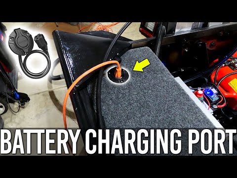NOCO AC Port Plug | Thru Deck Boat Battery Charging
