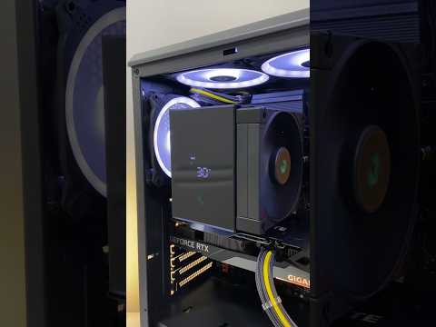 This CPU Cooler has a built-in Screen! 😱 - Deepcool AK500 Digital Unboxing