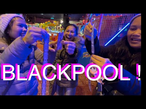 Rainy Day in Blackpool - Buang Gang in the Amusement Arcade