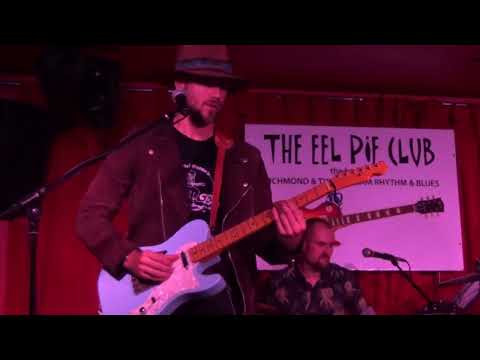 Mitch Weaving drums sets up the anthemic rhythm alongside Adam Pike Ibanez bass guitar