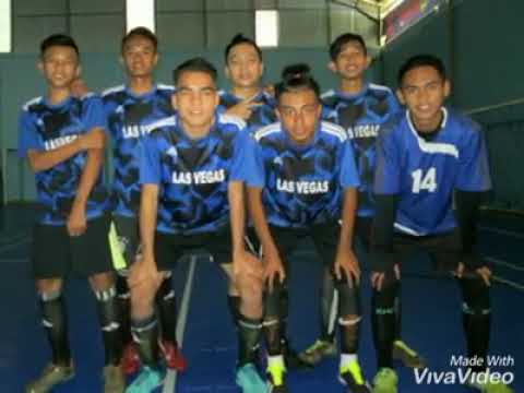 Pertandingan futsal smea Vs Smk 2 manado😄