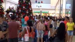 preview picture of video 'Chegada do Papai Noel ao North Shopping Sobral - Parte I'