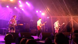 THE SPOOK SCHOOL - Gone home (Live @Indietracks) (29-7-2016)