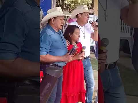 Homenagem da neta PAOLA BORGES e do Trio Parada Dura ao nosso querido PARRERITO