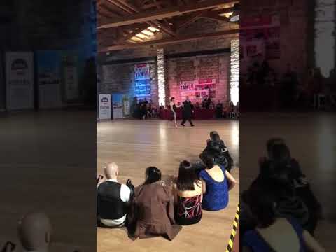 Vito Raffanelli y Giorgia Rossello - Una Emoción